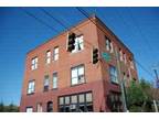 $795 / 3br - 1200ft² - 3 Bedroom Apartment with VIDEO TOUR- hardwood, granite