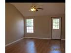 $745 / 3br - 1250ft² - NEWER HOME AVAILABLE CENTERALLY LOCATED!