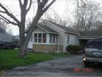 Keego Harbor, MI, Oakland County Home for Sale 2 Bedroom 1 Baths