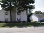 $595 / 2br - Clean 2 Bedroom Machesney Park (1121 Minns Dr) (map) 2br bedroom