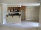 $850 / 2br - Beautiful Condo (Central Bakersfield) 2br bedroom