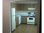 $600 / 2br - Modern, Clean, On site manager with an amazing location (Very Close