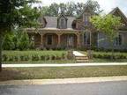 $2100 / 5br - Like New homes /gated community (Atlanta/lake lanier) 5br bedroom