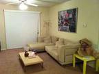 650ft² - 1040 s.clifton ave, nice apt. looking for temporary rent