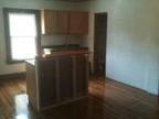 $600 / 1br - 2 Blocks From Campus ALL UTILITES PAID (2823 Lincoln Way ) (map)