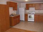 $475 / 1br - Remodeled efficiency with wood floors, new kitchen & bathroom