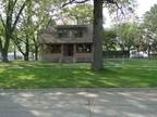 $1275 / 3br - millard home (13520 Potwin) (map) 3br bedroom