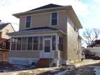 $1350 / 4br - NEWLY REMODELED 2 STORY 4BED SPACIS HOUSE IN GOLD COAST HISTORIC