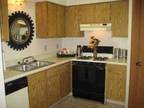 $599 / 2br - Two Bedroom Townhome - 1.5 Baths, Patio, Fireplace