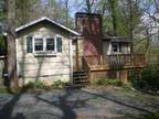 $900 / 3br - Close in house with 2 full baths (194 William's Ridge Rd.) (map)