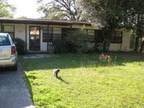 $ / 3br - Spacious (1300 SF) 3 bedroom house in great location (Gainesville) 3br