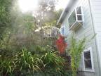 $2200 / 1br - 650ft² - Quiet, bright and beautiful hillside upscale cottage 1br