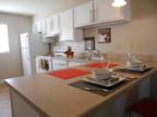 $890 / 2br - 960ft² - Great Townhomes Available Now