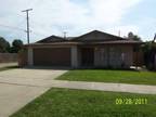 $ / 4br - 1481ft² - SPACIOUS HOUSE - 725 E ASH (TULARE) (map) 4br bedroom