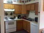 $600 / 1br - One Bedroom Goss/Grove May-Aug (19th and Goss) 1br bedroom