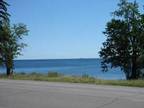 $1200 / 2br - 2 bed, 1 bath furnished apt. on Lake Superior Shore (5133 North