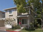 3 BR/2.5 BA Lovely Must-See Townhouse in Hub of Silicon Valley