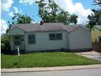 $575 / 3br - New Carpet/Central Heat-Air/Wash-Dry HUp/Fenced Yard/MOVE IN