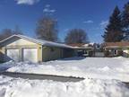 1807 Jackson Ave, La Grande, OR 97850