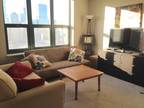 $1654 / 600ft2 - River North Studio Avail September 1 (1 W Superior)