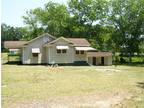1013 ave d single-family home Mccomb, MS