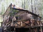 $85 / 2br - 1000ft² - Creek Side Cabin