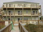 $4500 / 8br - 4000ft² - Emerald Isle Oceanfront 8 BR Cottage