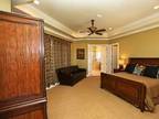 Luxury Gulf View Beach Home, Ping Pong/Pool Table,1/2 Block from Beach