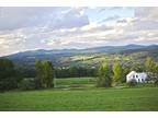 LAST MIN CANCELLATION, Upscale Classic Family Hilltop Farmhouse,