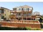 5br - OBX 1 min to beach, private pool/spa!