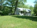 $100 / 1br - 500ft² - FULLY FURNISHED COTTAGE NEAR SMALL PRIVATE LAKE