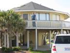 $135 / 3br - 1500ft² - beach house
