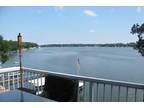 $3000 / 5br - 3600ft² - 5BR East Lake Okoboji Home