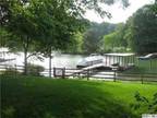 4br - Lake Norman Vacation Rental-Waterfront 4 BR With Firepit & Dock