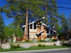 Beautiful cabin walking distance to Octoberfest ( Cozy Castle).