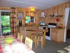 $725 / 3br - 1000ft² - Adorable Cabin