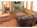 Mohican State Park Luxury Cabin rental / Pleasant Hill Lake