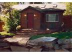 $145 / 2br - LAST MINUTE Cottage July 12-20 / HOT TUB (Bend- trendy westside)