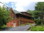 $135 / 2br - A Mountain Lair between Pigeon Forge and Gatlinburg