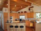 $220 / 3br - #6 Tournament Lane *Enjoy the Private Hot Tub* (Sunriver