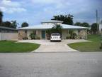 Fort Pierce Beach, Florida. Delightful Vacation rental by Owner.