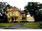 $800 / 2br - Beautiful 2 Bedroom Victorian Apt-take over lease for current