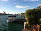 $1200 / 4br - 2650ft² - Room in an amazing waterfront house