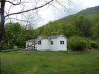 Cute cottage deep in the Catskills