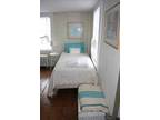 $700 / 5br - Big Beach House Sleeps 14 (Old Saybrook) 5br bedroom