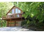 $179 / 2br - 1600ft² - Suzies luxury cabin Free nights hot tub (Asheville) 2br