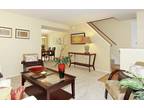 $1469 / 3br - 998ft² - "Fall" In Love With This Beautiful Townhome (Ft.