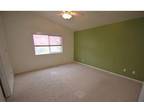 $1450 / 4br - 2334ft² - Great home with 4 bedrooms 3 bath located off S Maple
