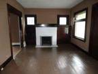$450 / 2br - 1100ft² - Three Remodeled Units Available (Youngstown) (map) 2br