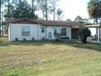 $750 / 2br - 2 Bedroom/ 2 Bath very clean house in Rainbow Lakes Estates